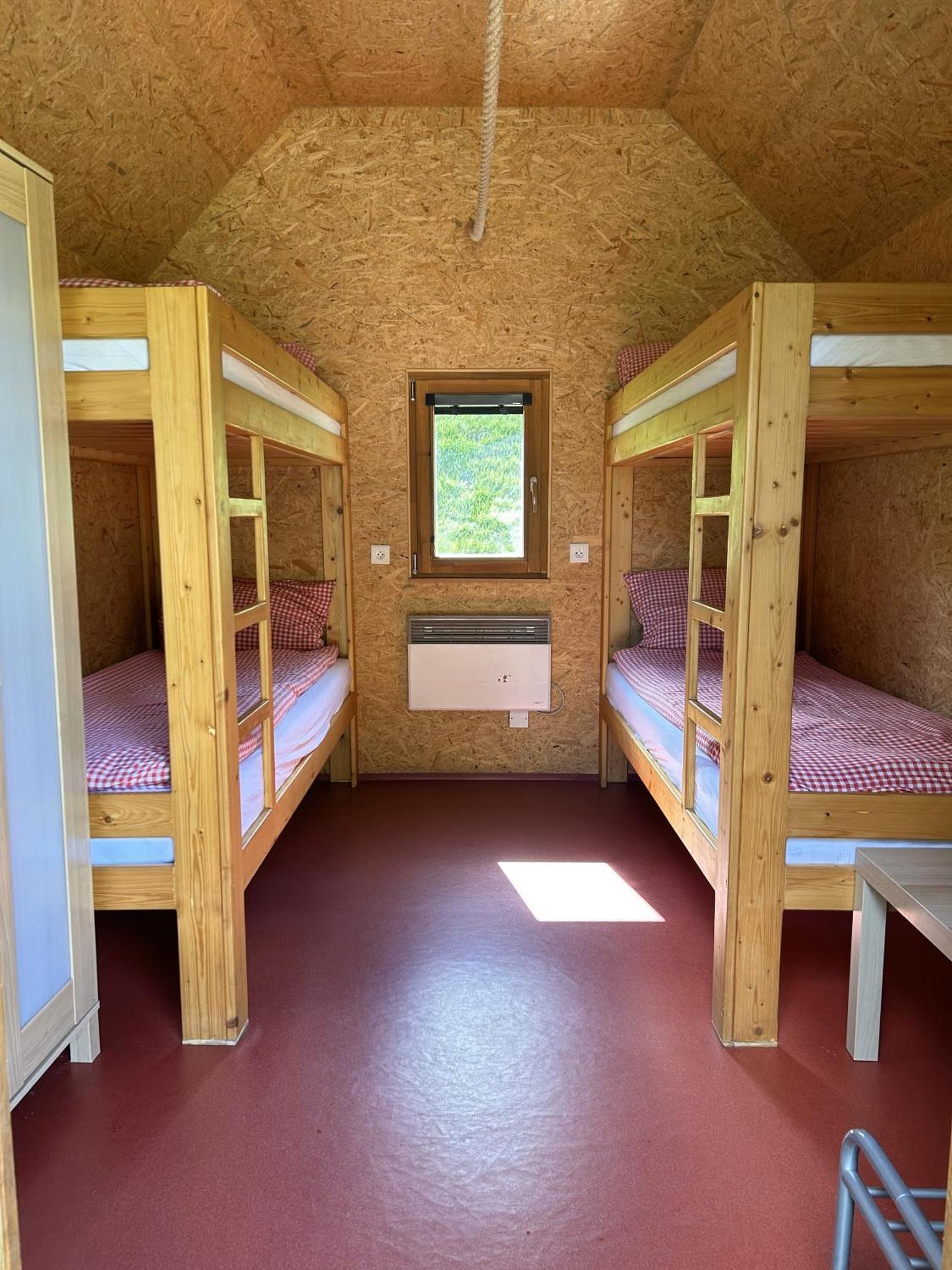 Camping Zelezna Ruda Luaran gambar